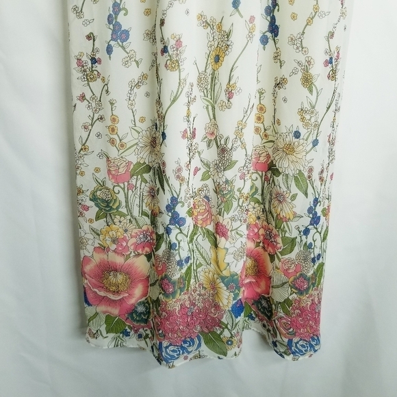 Gorgeous Mon Ami USA Long Floral Dress Medium halter like neck deep v neck maxi - Picture 11 of 16
